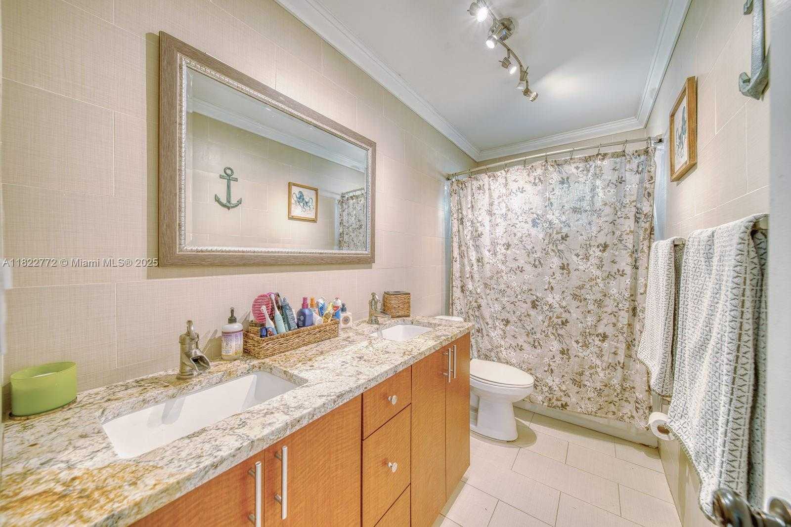 Small Image of 9104 SOUTH WEST 180TH ST, Palmetto Bay Number 5
