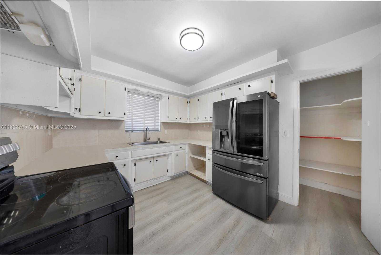 Small Image of 5781 SOUTH WEST 25TH ST, Miami Number 12