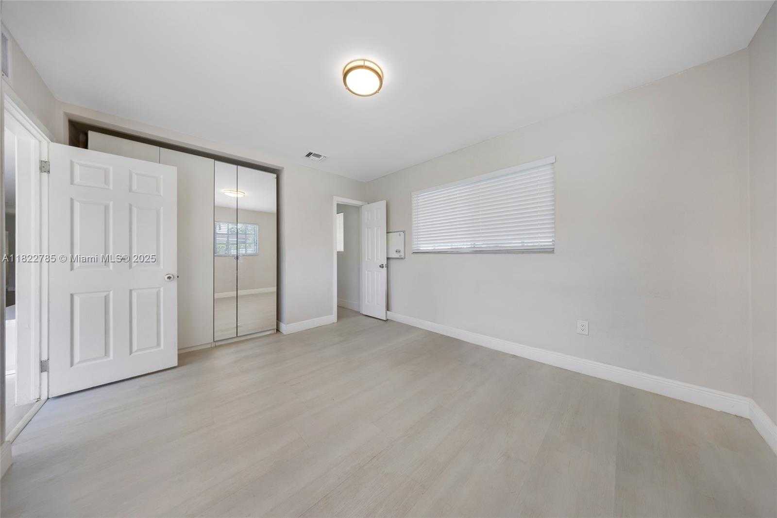 Small Image of 5781 SOUTH WEST 25TH ST, Miami Number 23