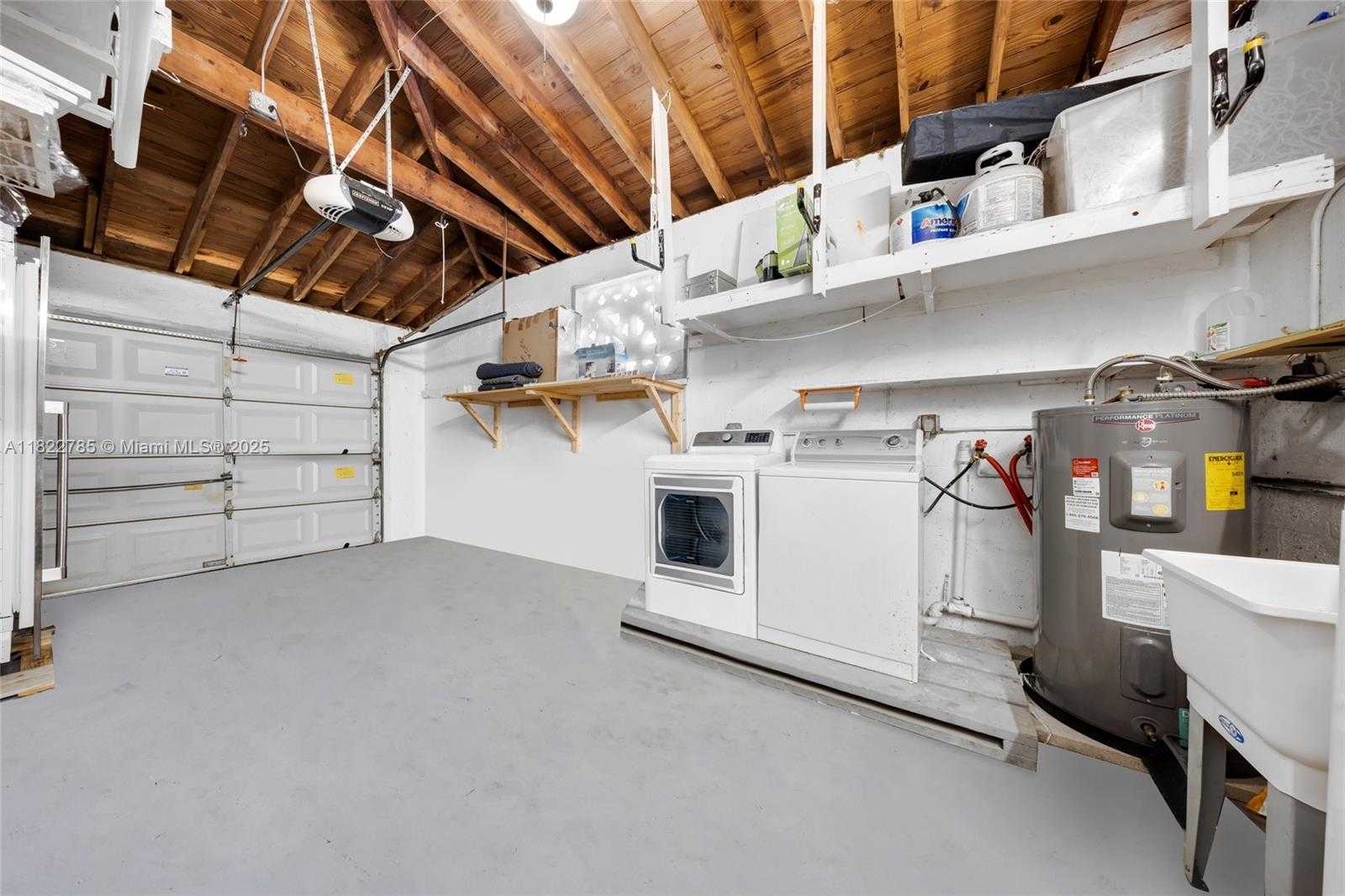 Small Image of 5781 SOUTH WEST 25TH ST, Miami Number 30