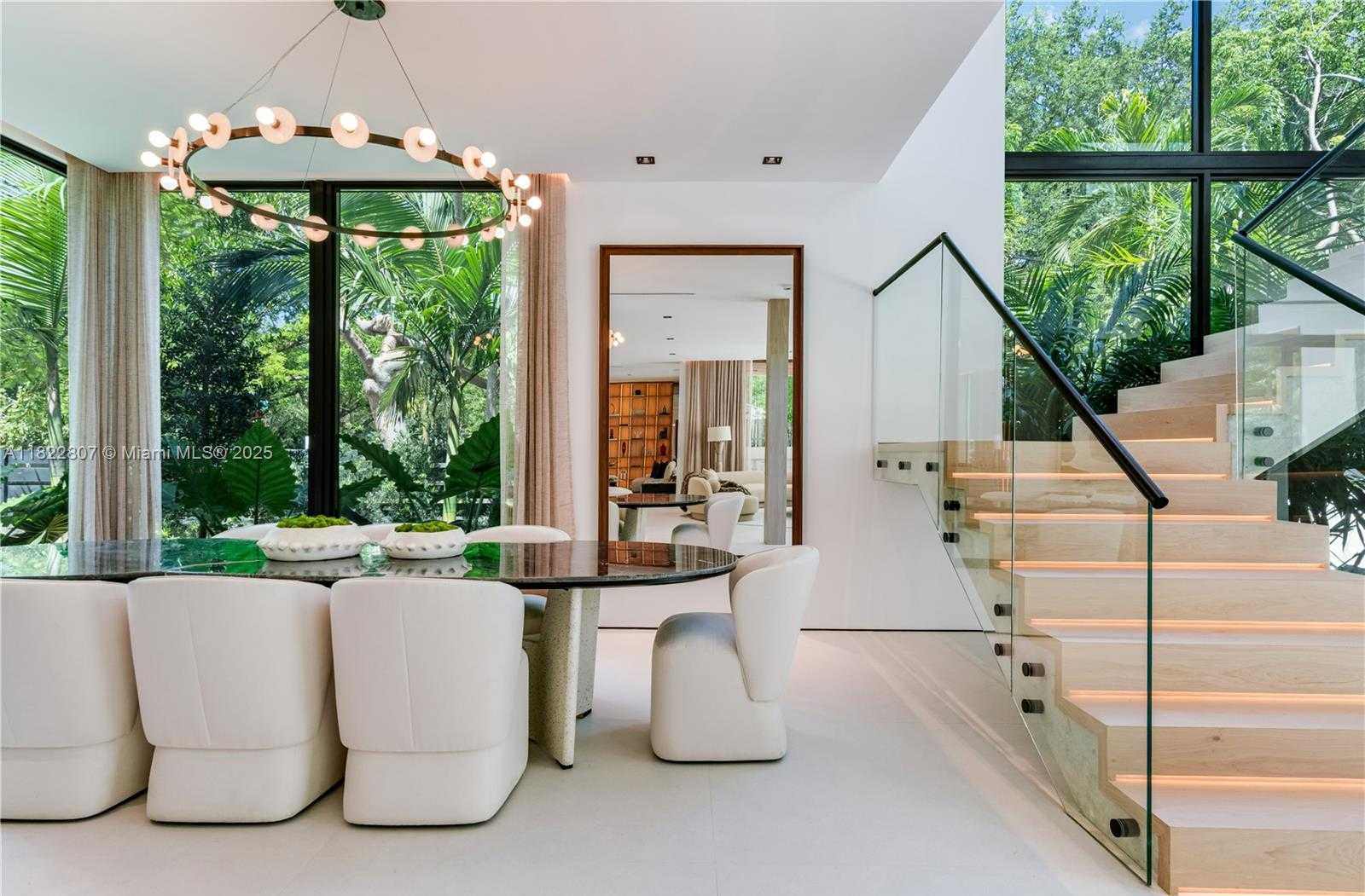 Small Image of 2800 CALUSA STREET, Miami Number 12