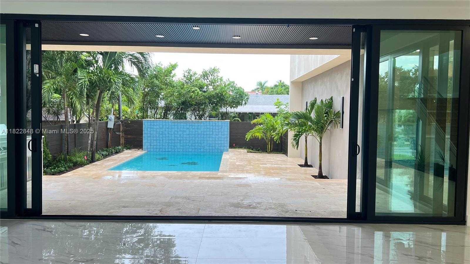 Small Image of 1700 NORTH EAST 18TH ST, Fort Lauderdale Number 11