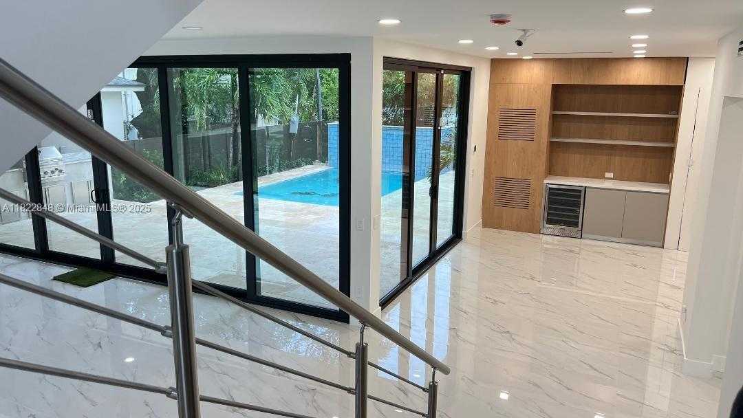 Small Image of 1700 NORTH EAST 18TH ST, Fort Lauderdale Number 19