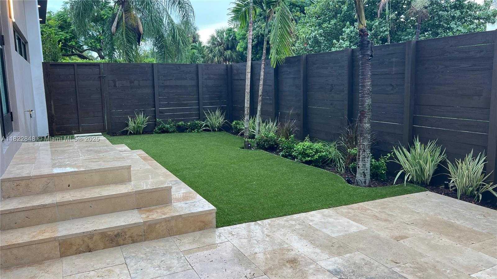 Small Image of 1700 NORTH EAST 18TH ST, Fort Lauderdale Number 20