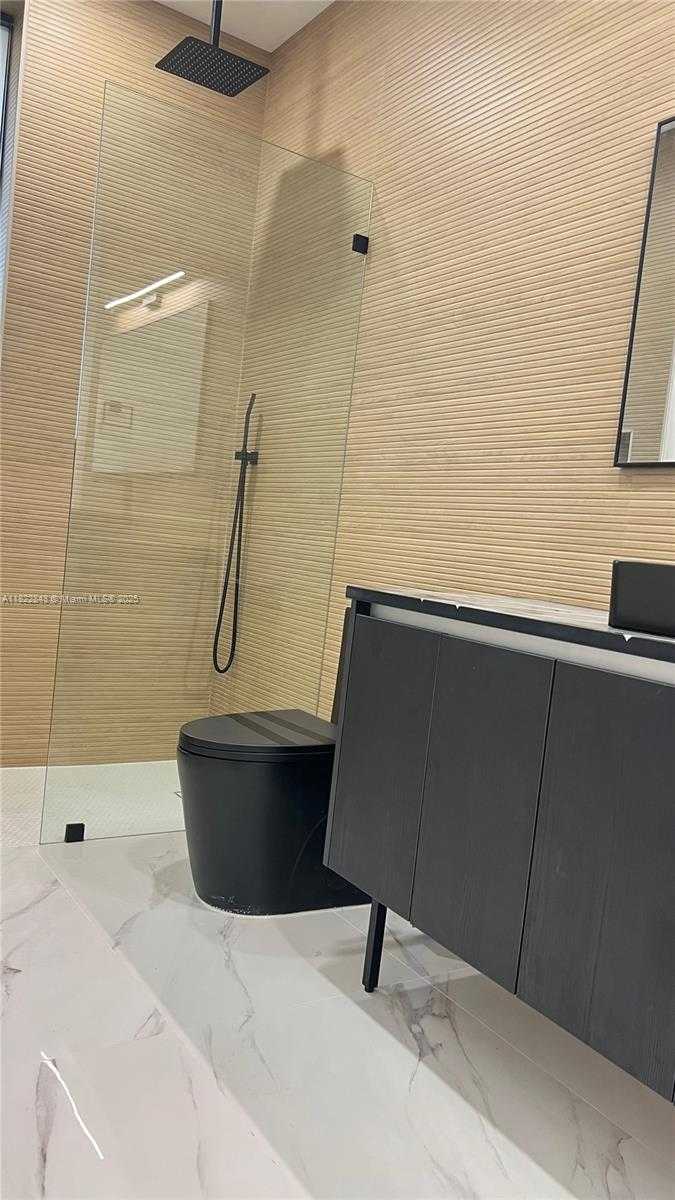 Small Image of 1700 NORTH EAST 18TH ST, Fort Lauderdale Number 25