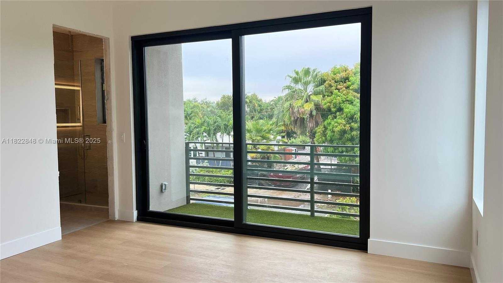 Small Image of 1700 NORTH EAST 18TH ST, Fort Lauderdale Number 36