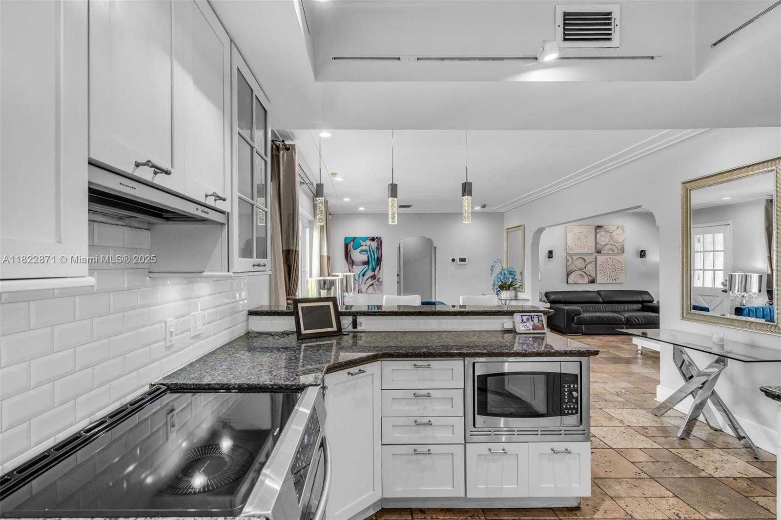 Small Image of 170 NORTH WEST 105TH ST, Miami Shores Number 10