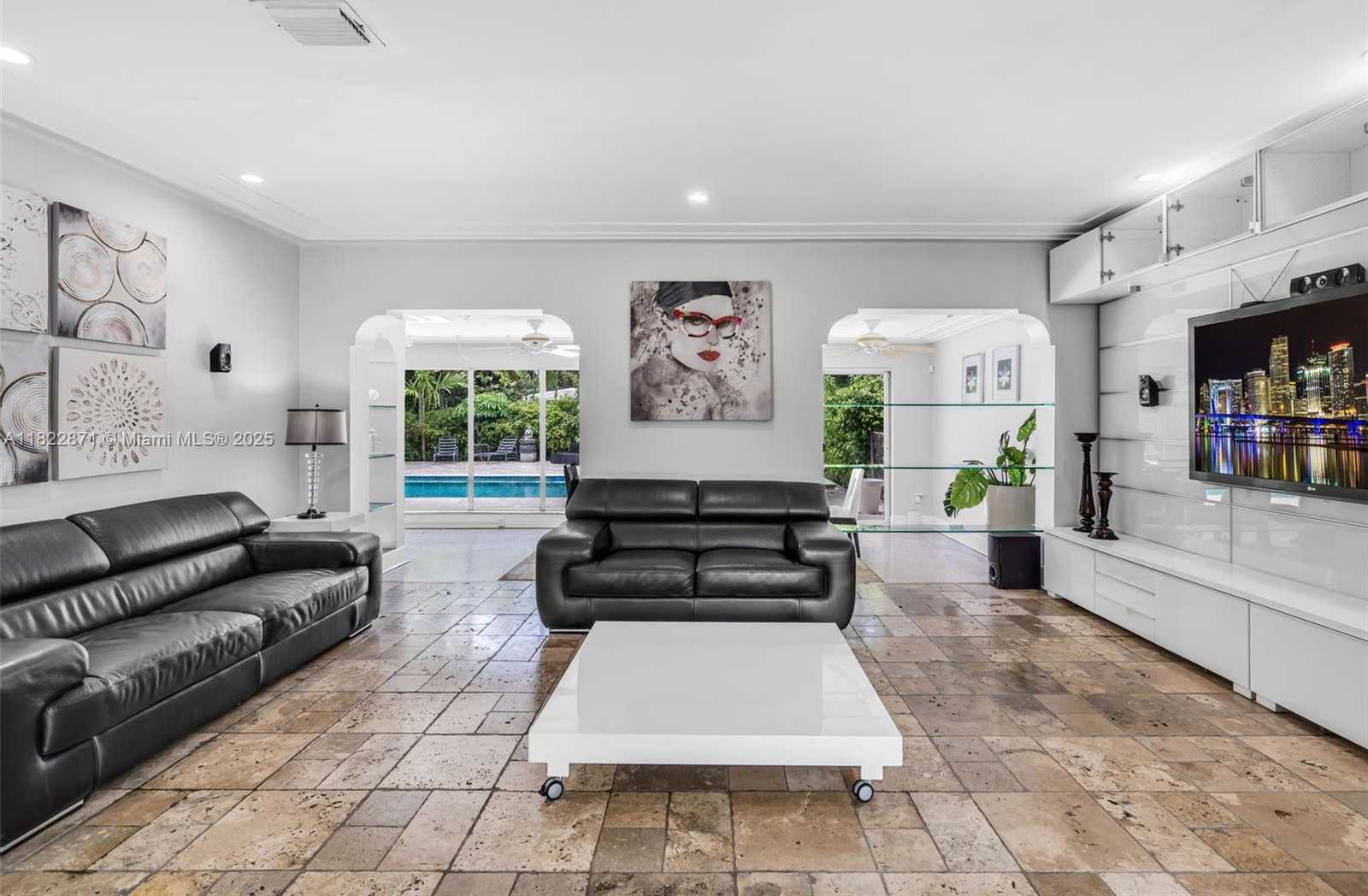 Small Image of 170 NORTH WEST 105TH ST, Miami Shores Number 12