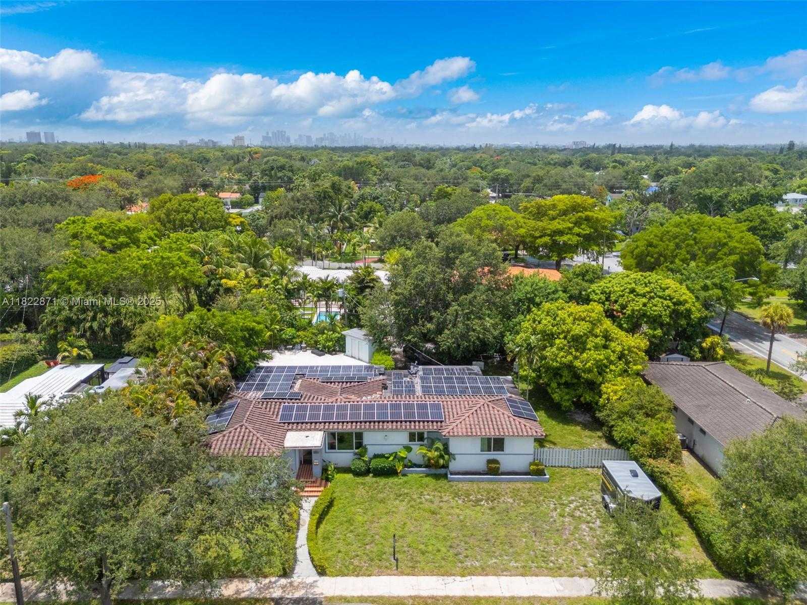 Small Image of 170 NORTH WEST 105TH ST, Miami Shores Number 34