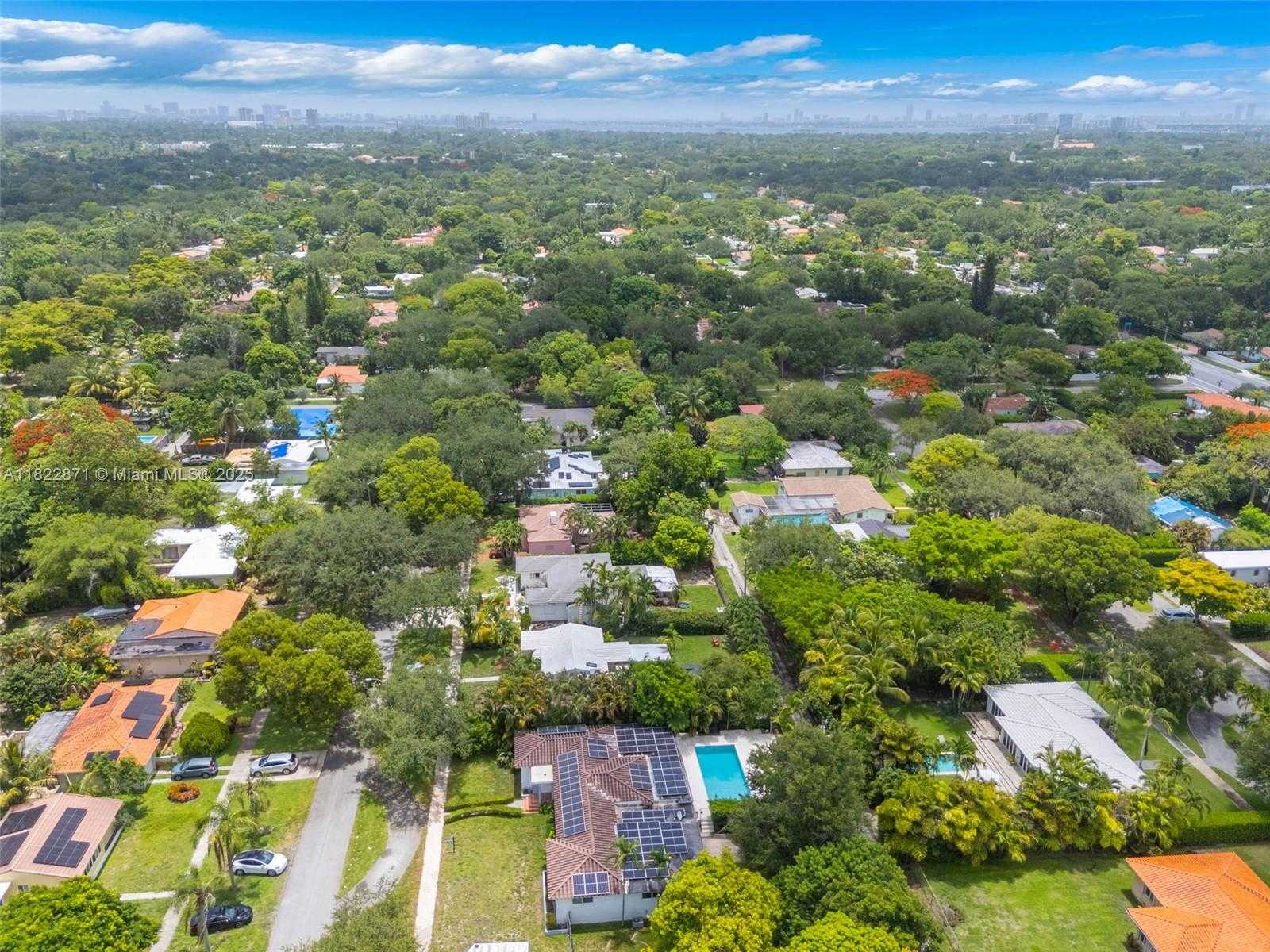 Small Image of 170 NORTH WEST 105TH ST, Miami Shores Number 36