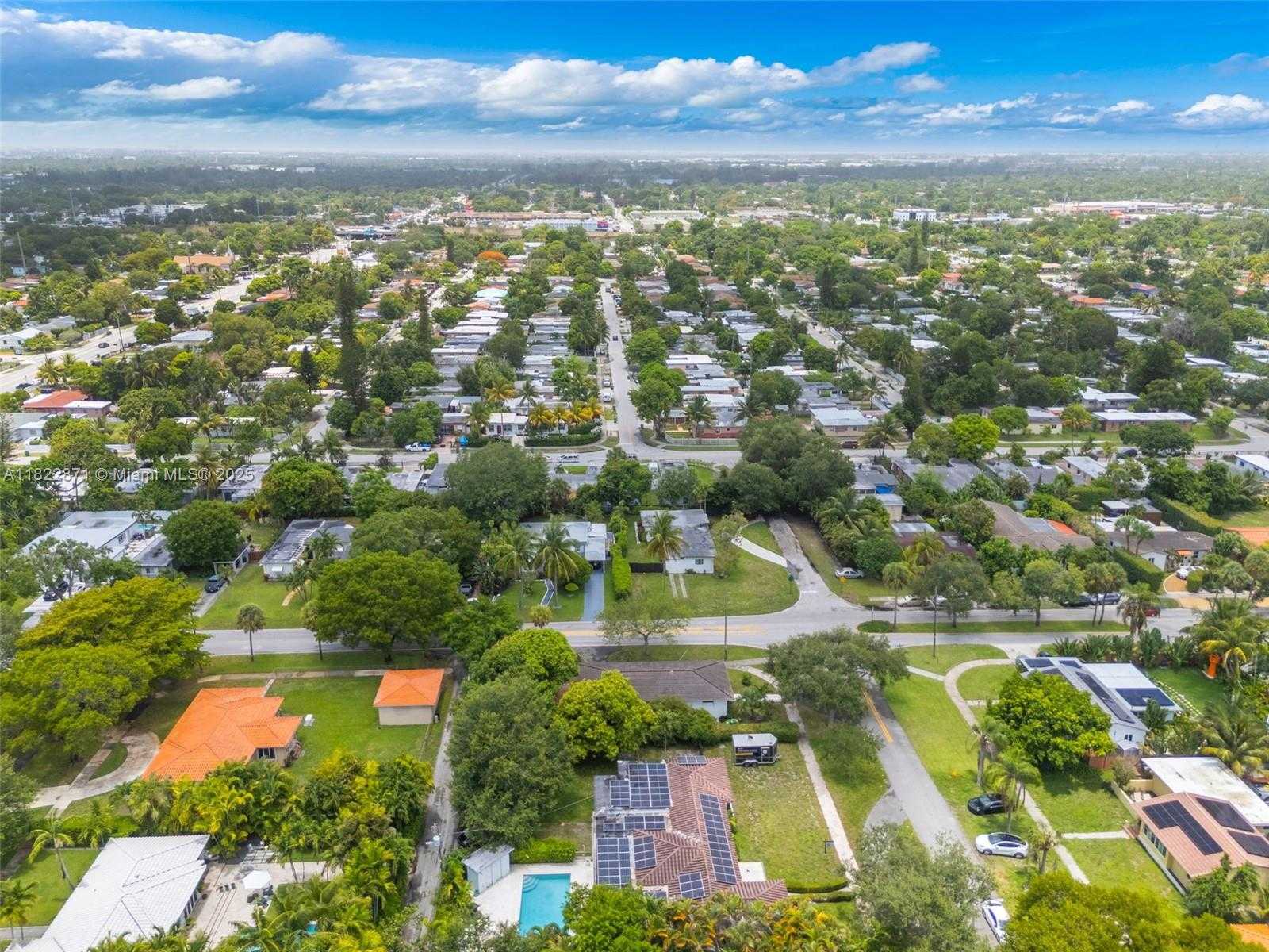 Small Image of 170 NORTH WEST 105TH ST, Miami Shores Number 40