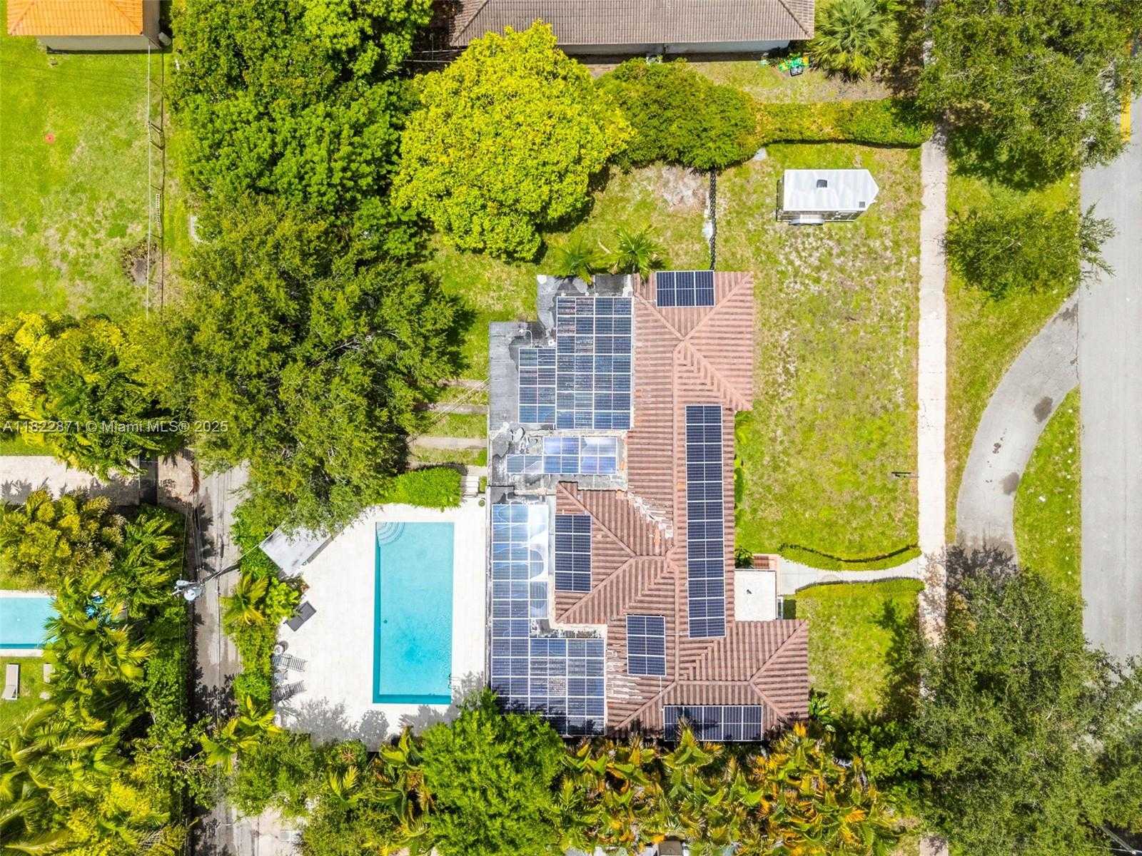 Small Image of 170 NORTH WEST 105TH ST, Miami Shores Number 43