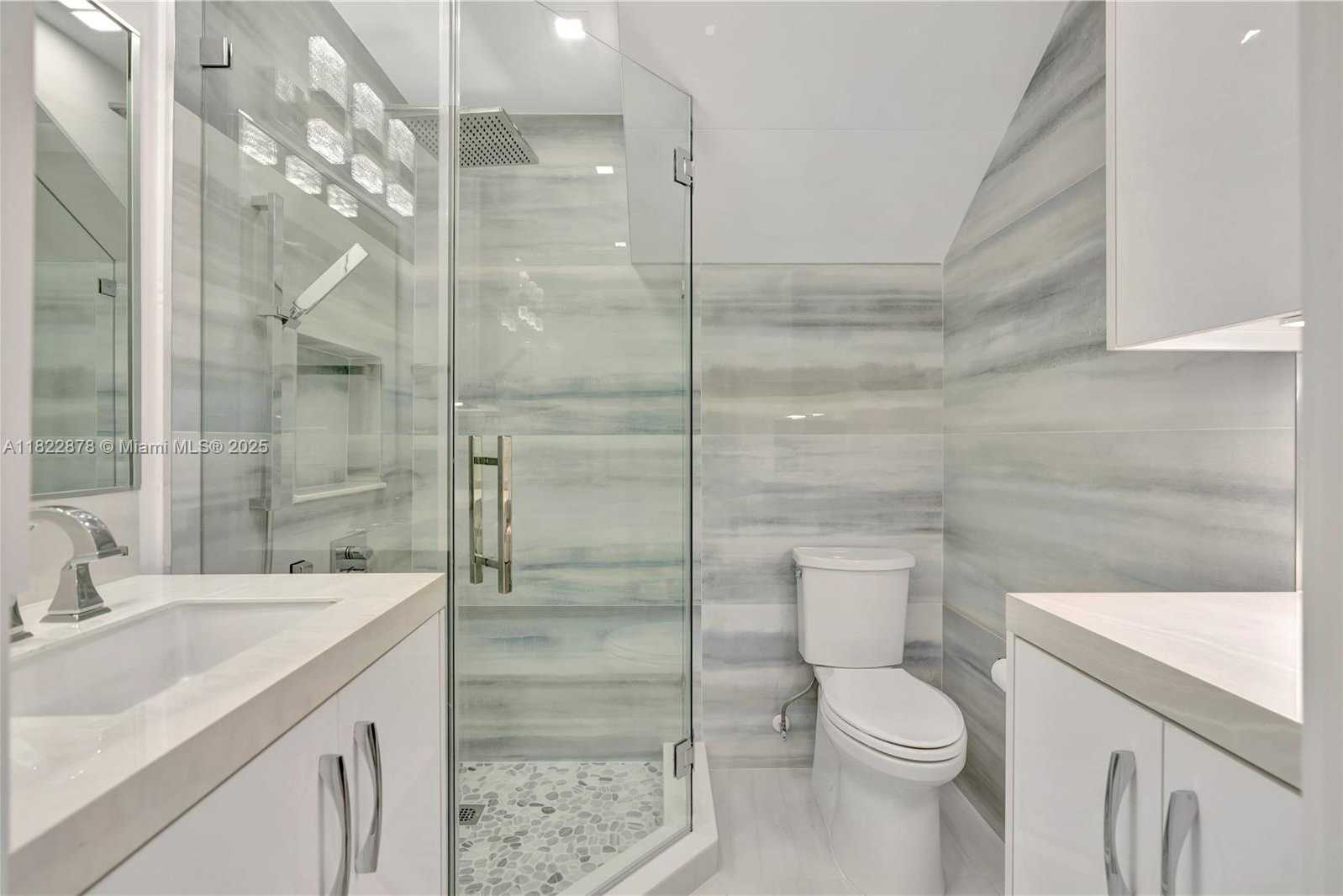 Small Image of 306 PLYMOUTH RD, West Palm Beach Number 17