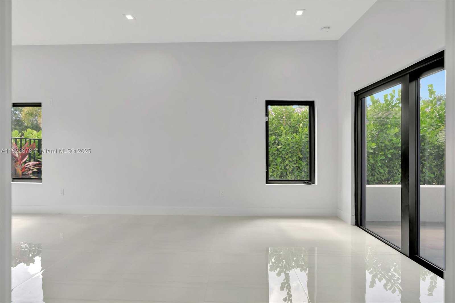 Small Image of 306 PLYMOUTH RD, West Palm Beach Number 20