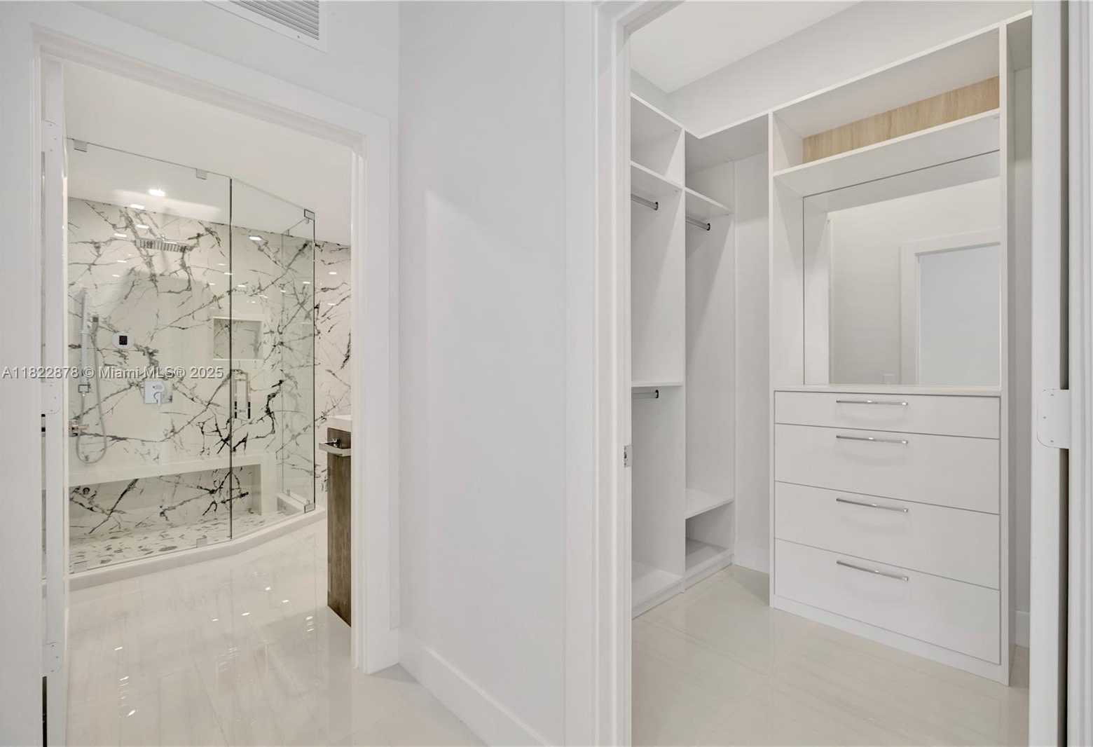 Small Image of 306 PLYMOUTH RD, West Palm Beach Number 24