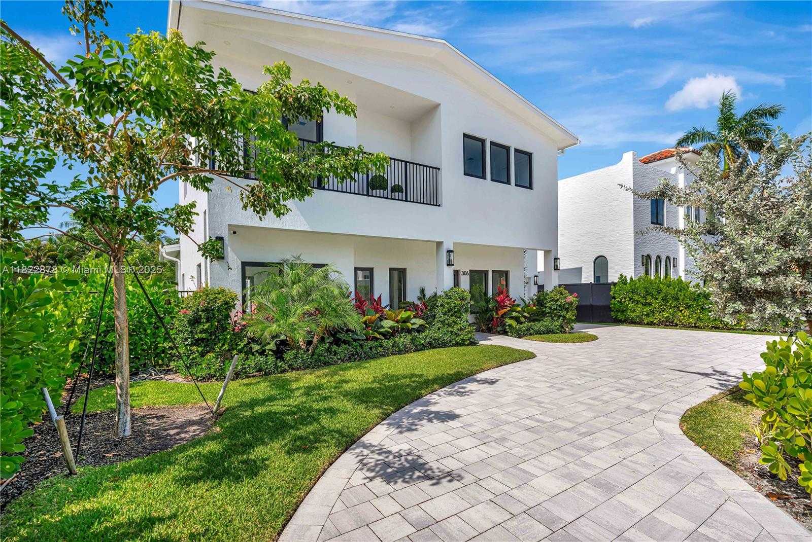 Small Image of 306 PLYMOUTH RD, West Palm Beach Number 3