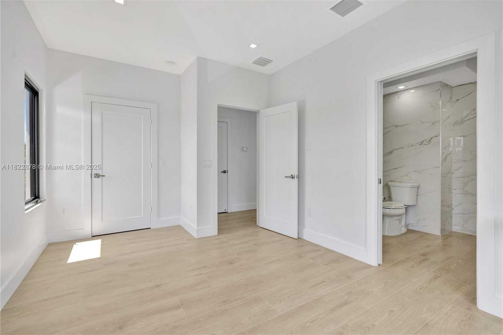 Small Image of 306 PLYMOUTH RD, West Palm Beach Number 37