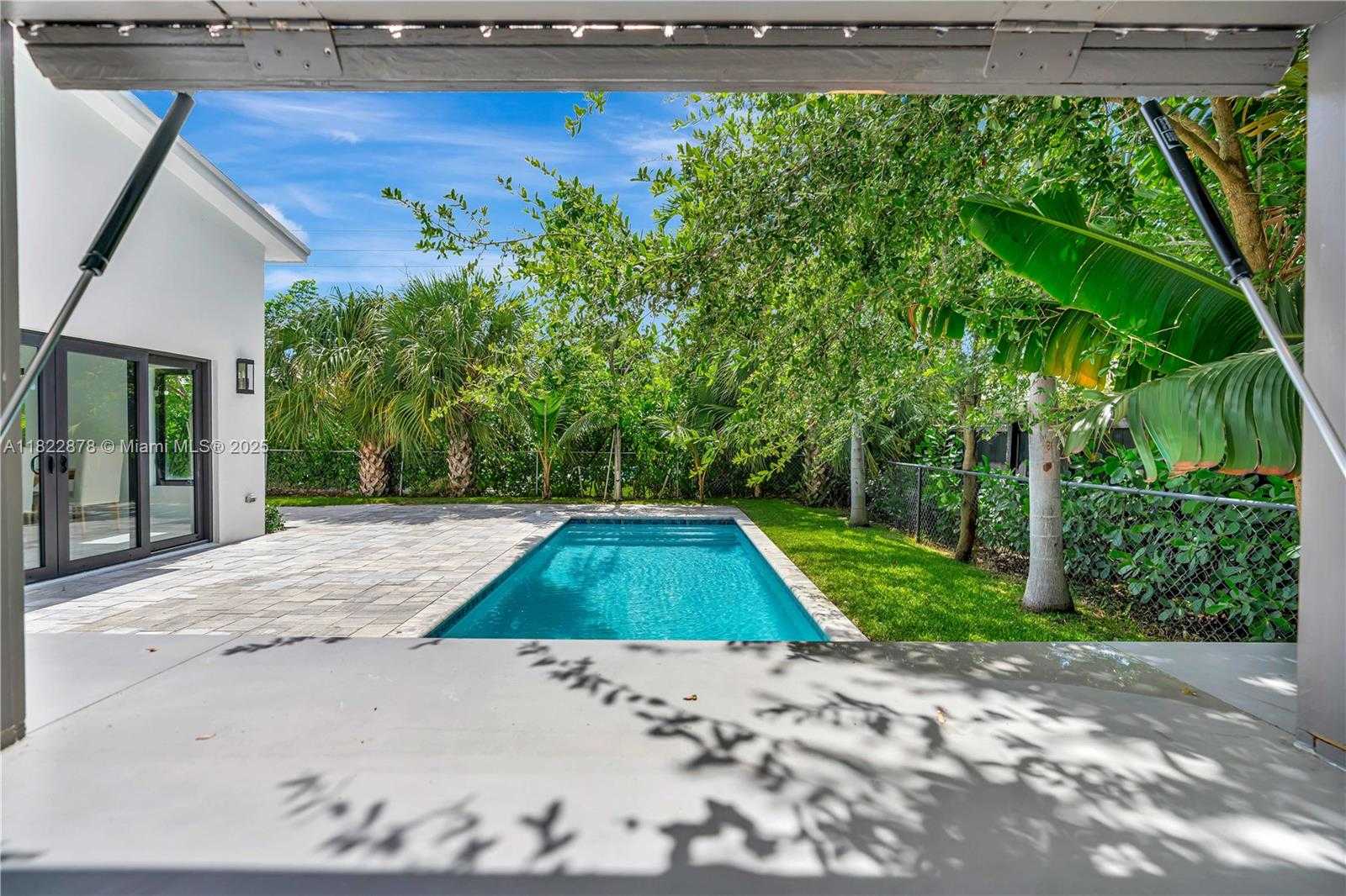 Small Image of 306 PLYMOUTH RD, West Palm Beach Number 42