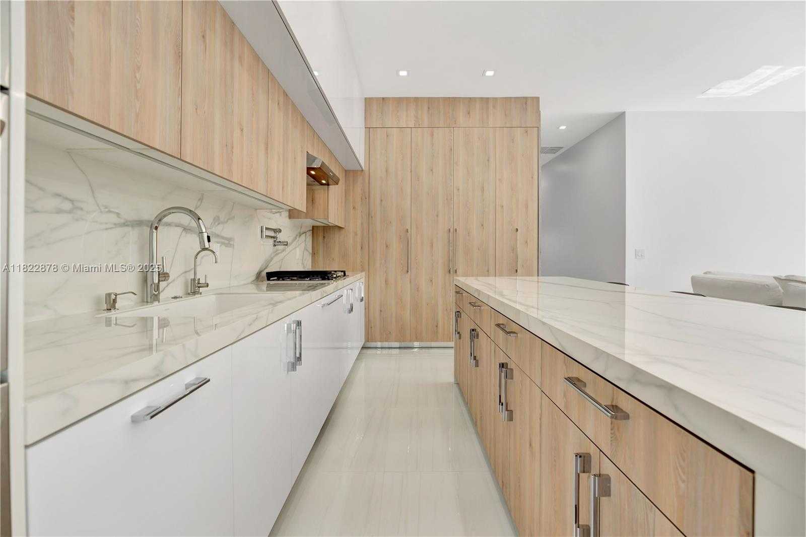 Small Image of 306 PLYMOUTH RD, West Palm Beach Number 9