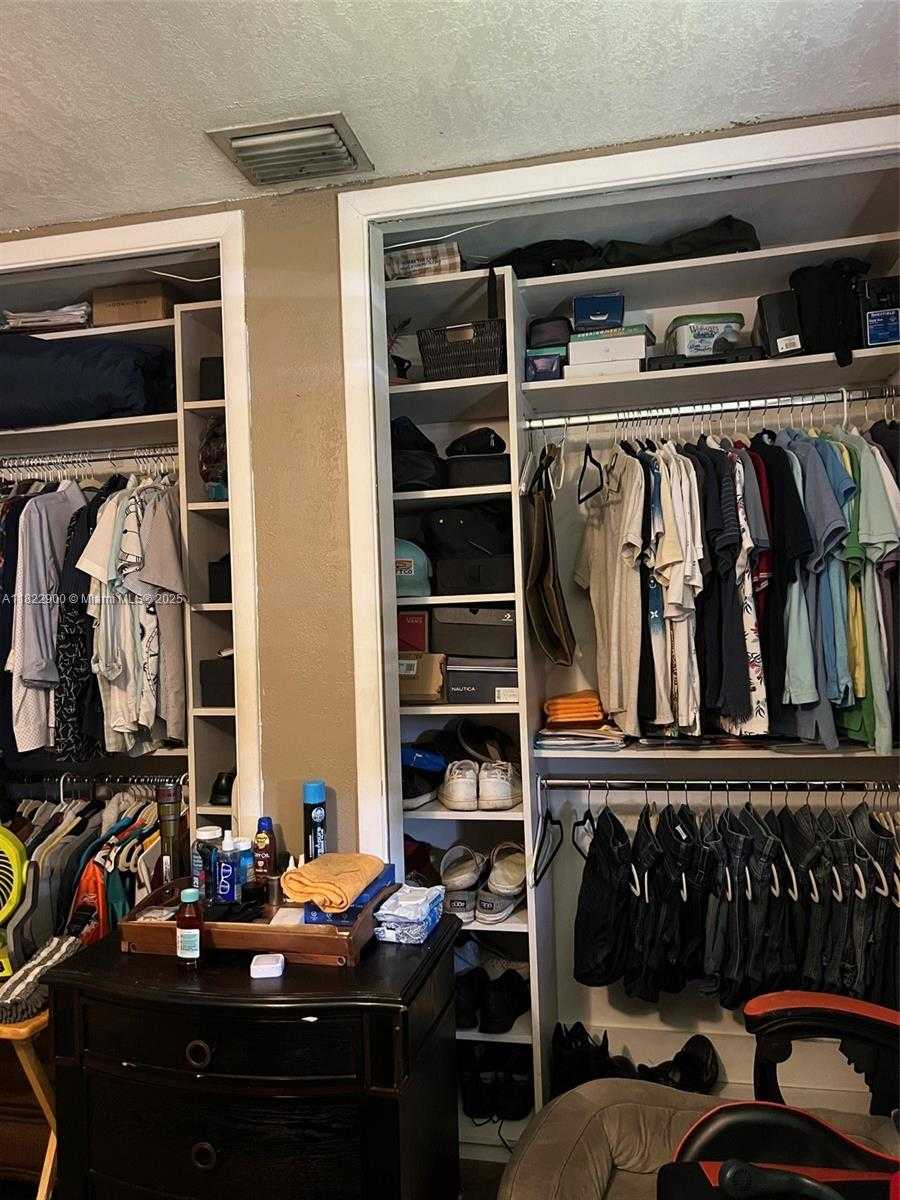 Small Image of 8230 NORTH WEST 15TH ST, Pembroke Pines Number 19