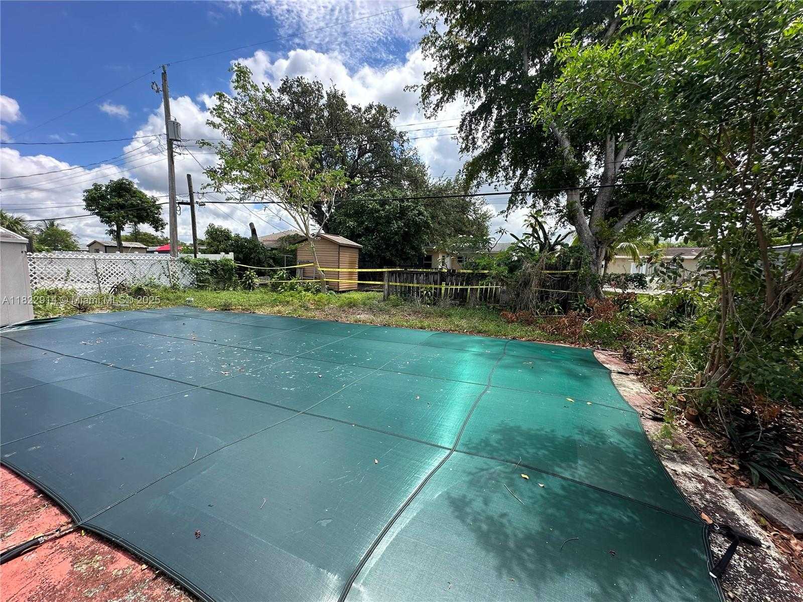 Small Image of 2260 SOUTH WEST 42ND TER, Fort Lauderdale Number 13
