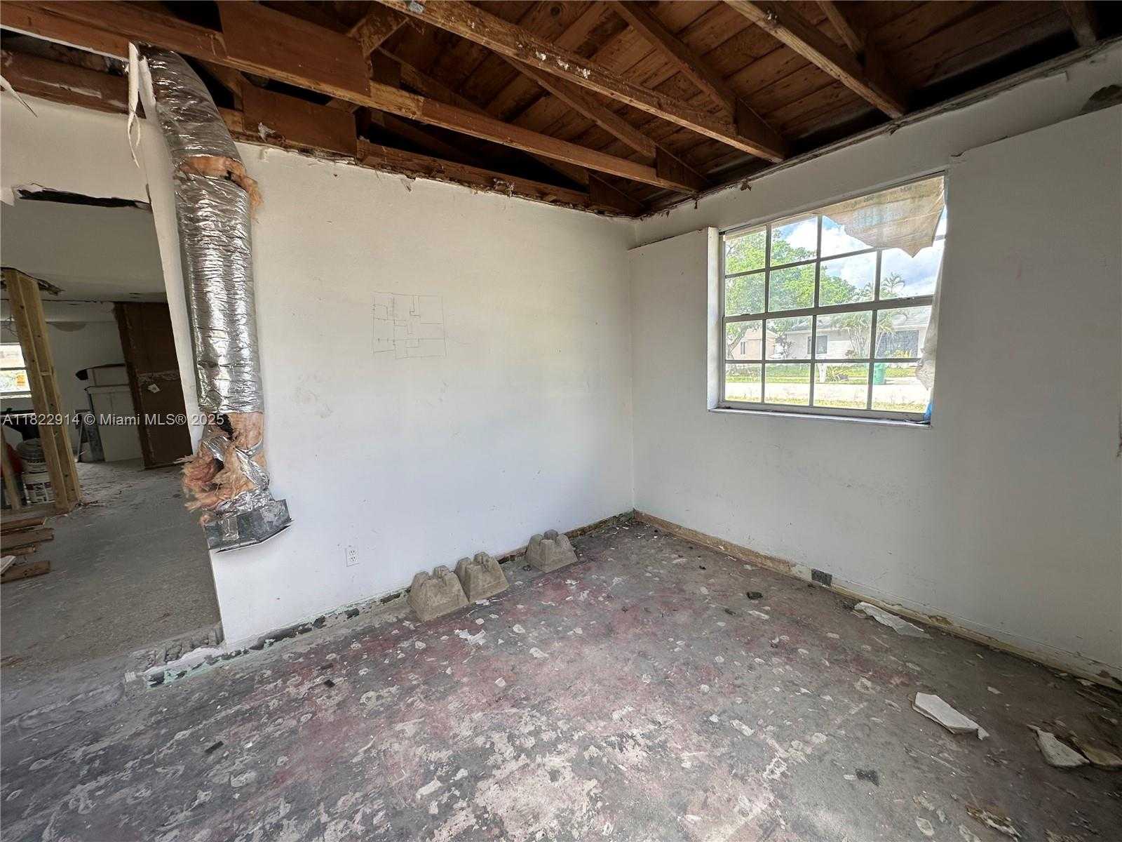Small Image of 2260 SOUTH WEST 42ND TER, Fort Lauderdale Number 21
