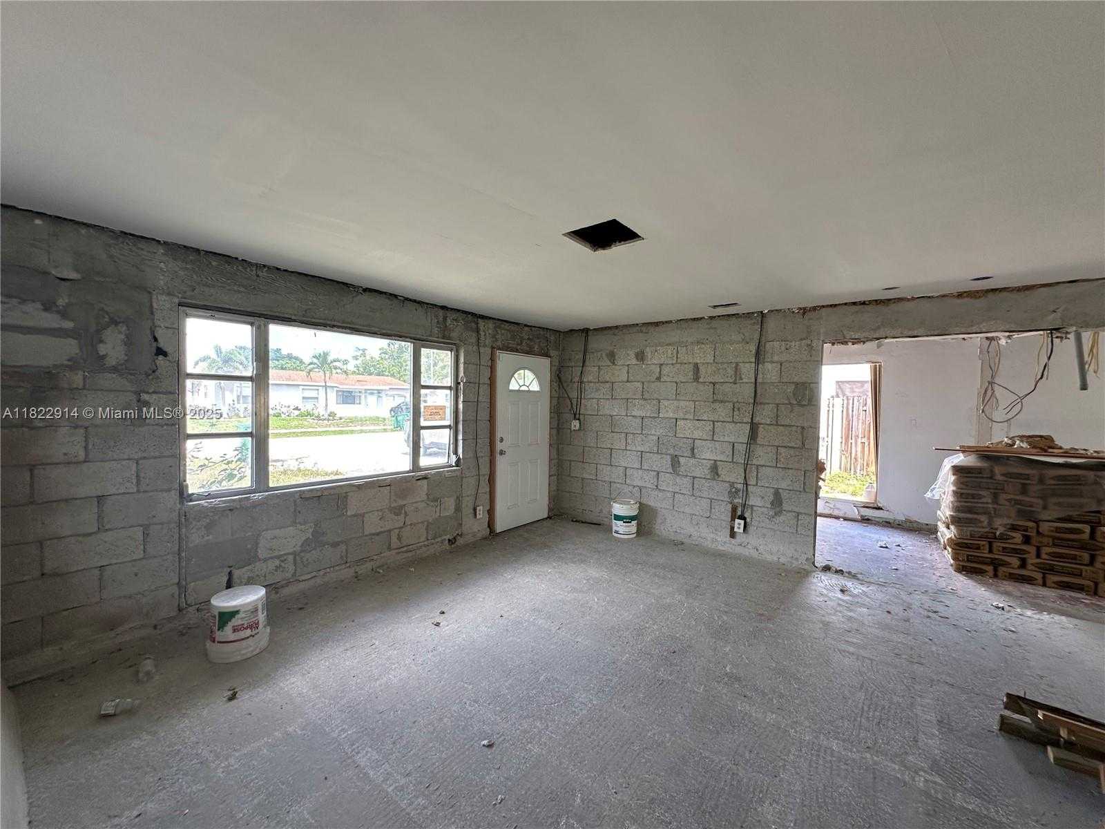 Small Image of 2260 SOUTH WEST 42ND TER, Fort Lauderdale Number 31