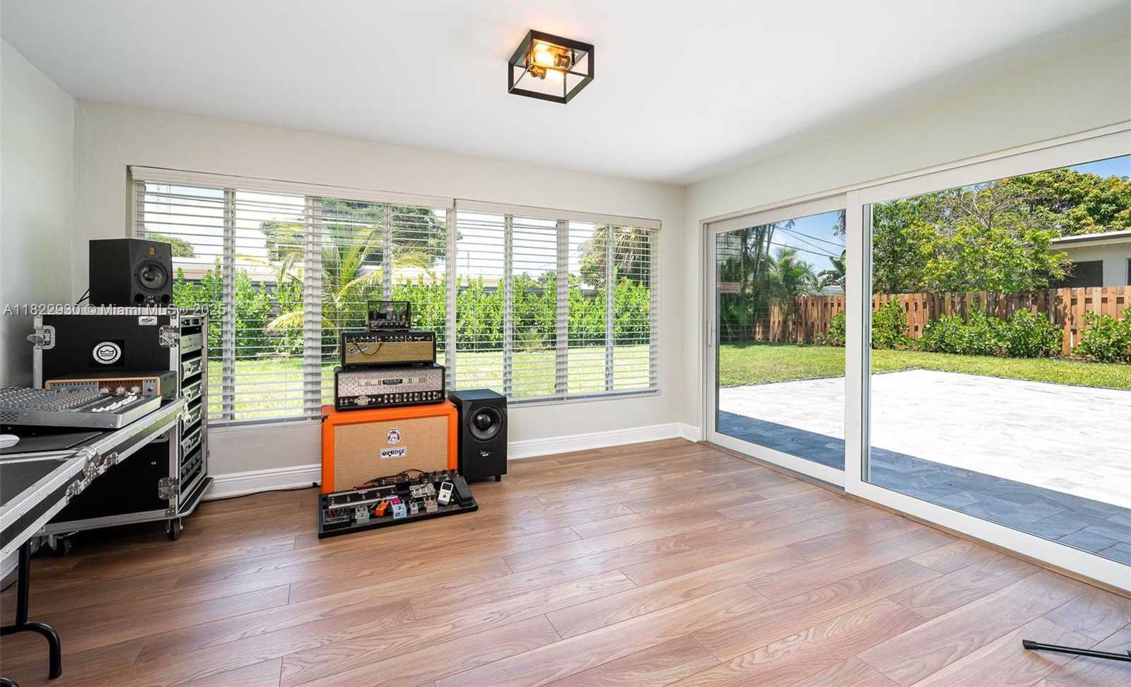 Small Image of 435 NORTH EAST 36TH ST, Boca Raton Number 16