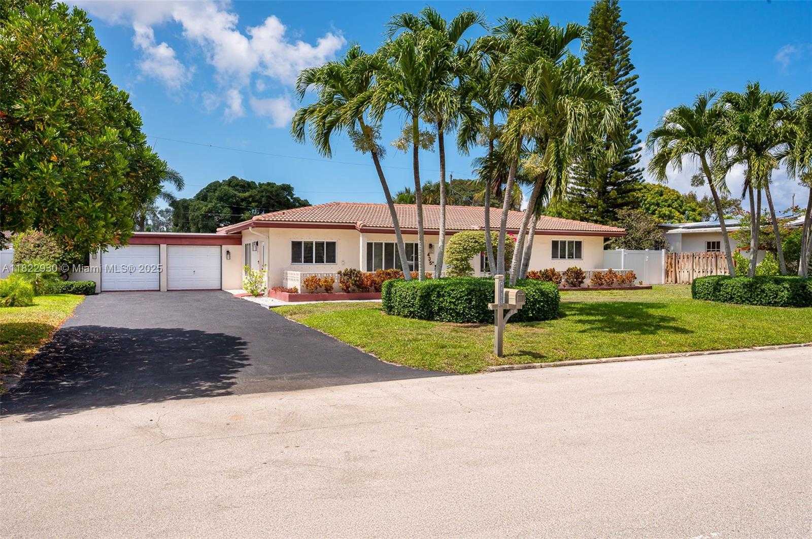 Small Image of 435 NORTH EAST 36TH ST, Boca Raton Number 2
