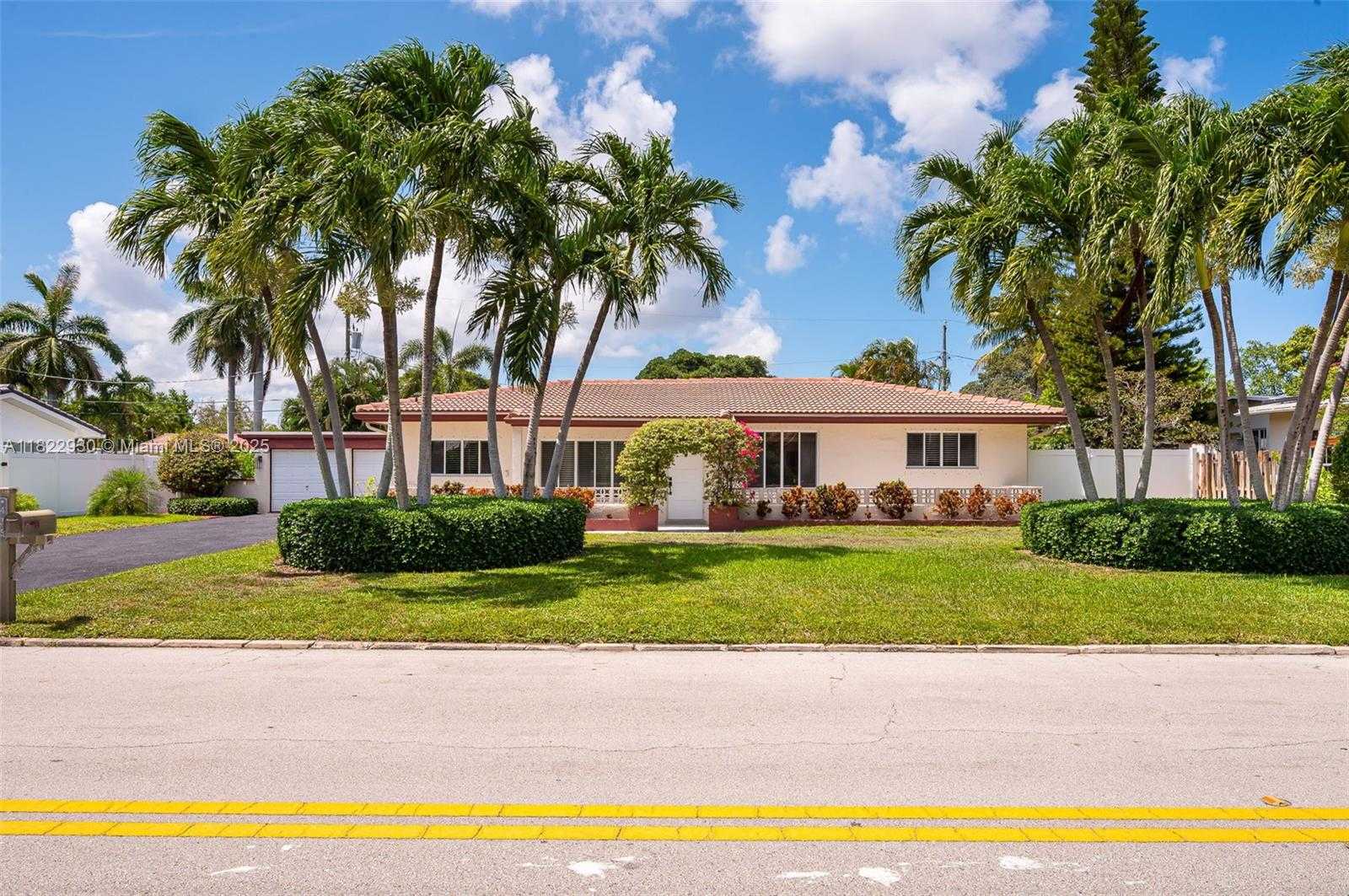 Small Image of 435 NORTH EAST 36TH ST, Boca Raton Number 4