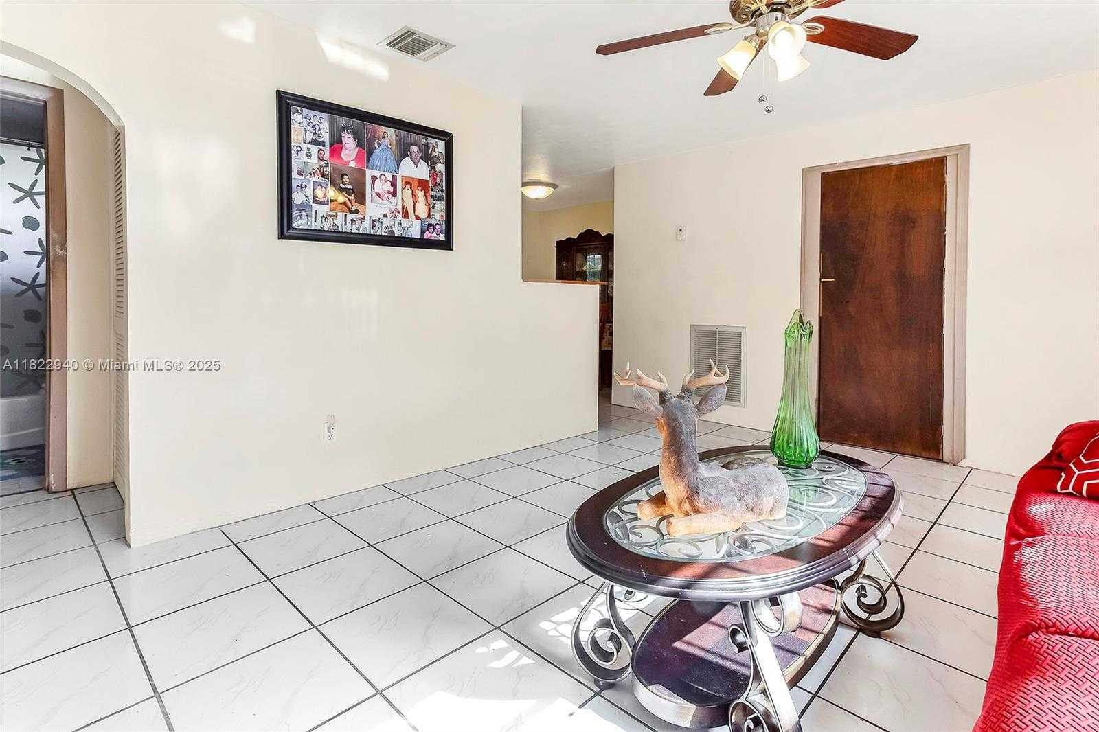 Small Image of 1311 SOUTH WEST 33RD TER, Fort Lauderdale Number 10
