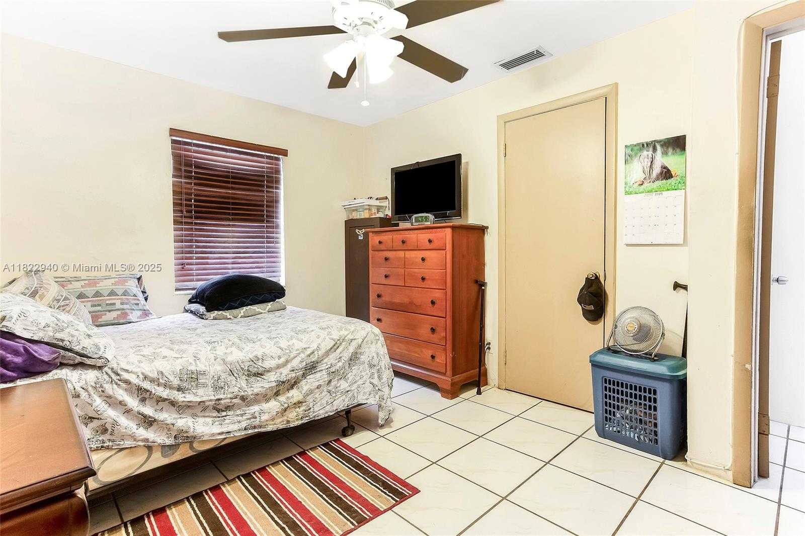 Small Image of 1311 SOUTH WEST 33RD TER, Fort Lauderdale Number 22