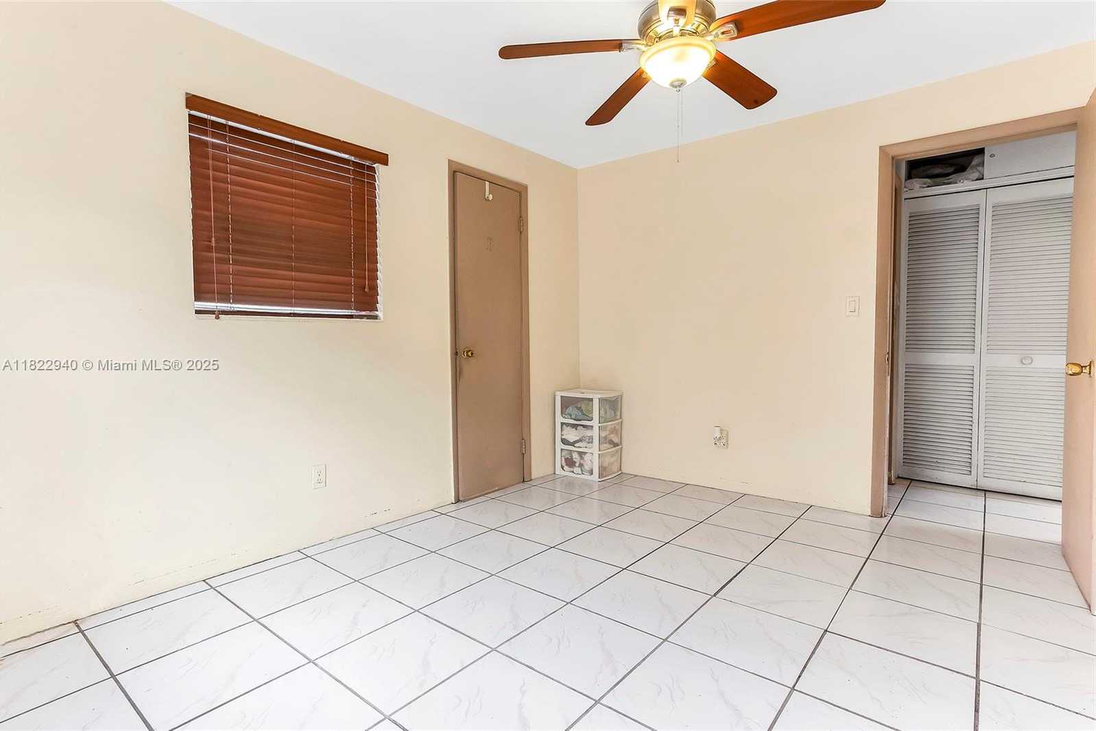 Small Image of 1311 SOUTH WEST 33RD TER, Fort Lauderdale Number 24
