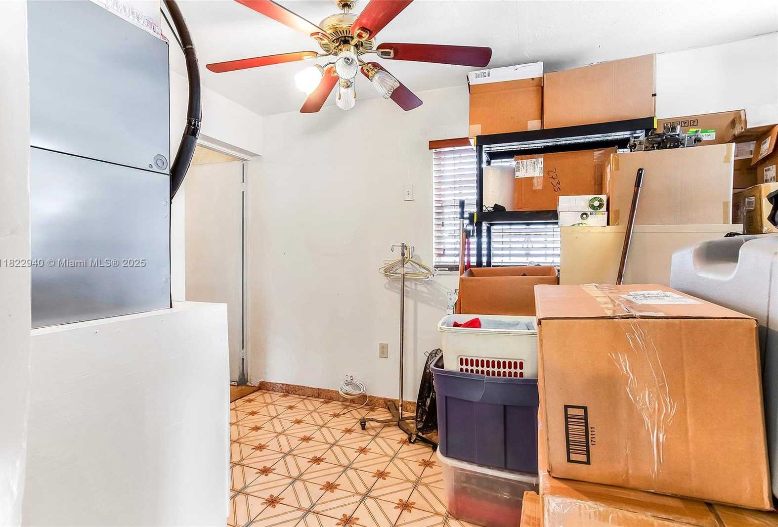 Small Image of 1311 SOUTH WEST 33RD TER, Fort Lauderdale Number 30