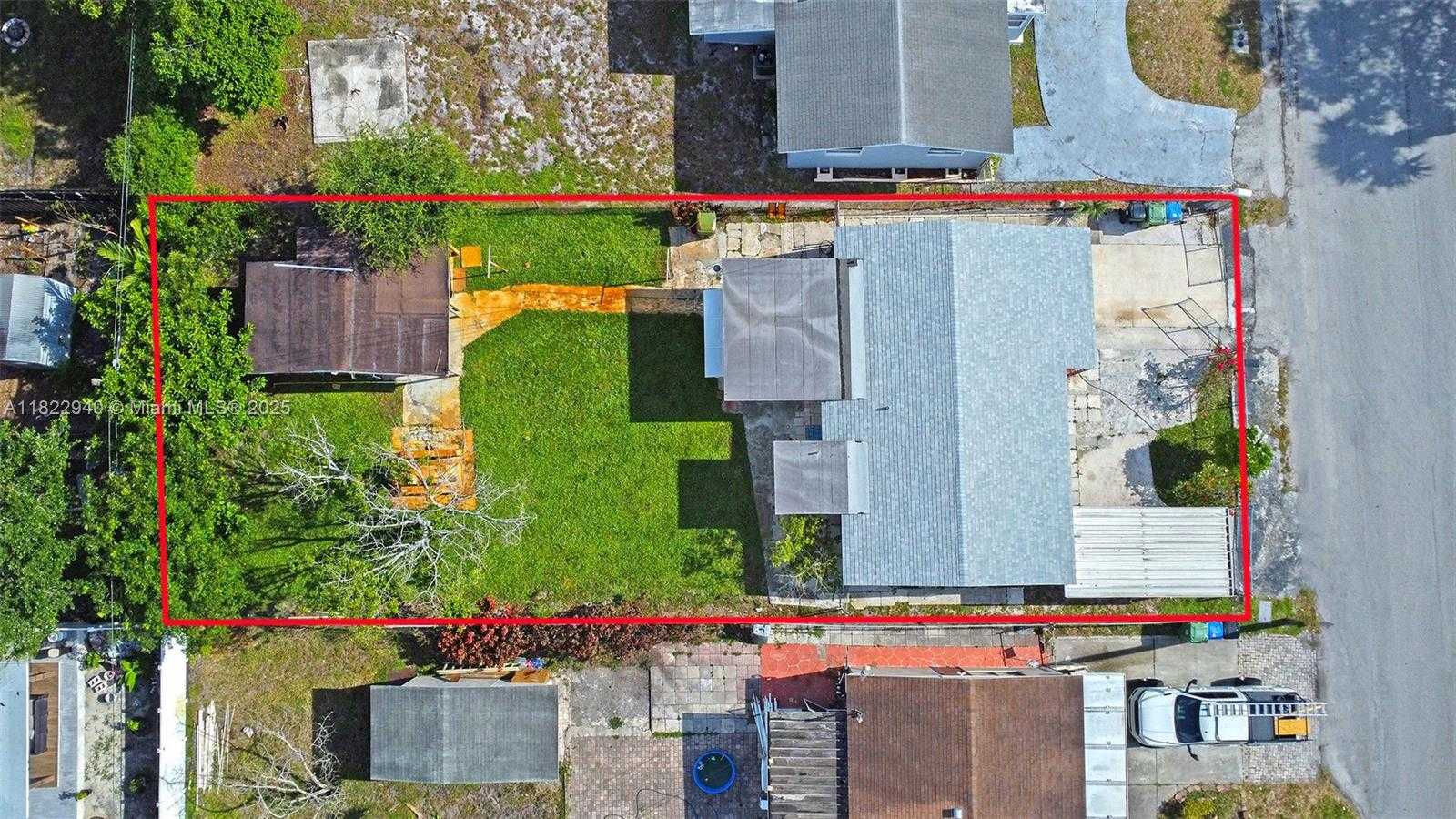 Small Image of 1311 SOUTH WEST 33RD TER, Fort Lauderdale Number 42