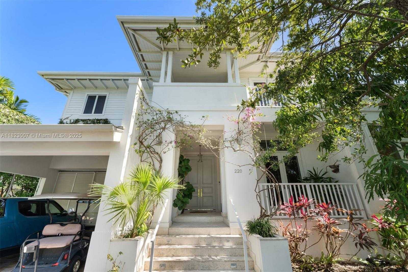 Small Image of 220 CYPRESS DR, Key Biscayne Number 58