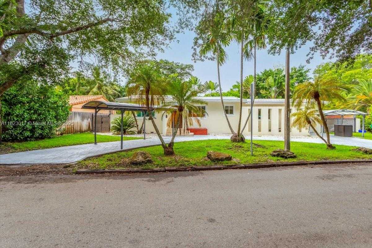 Small Image of 4190 PAMONA AVE, Miami Number 47