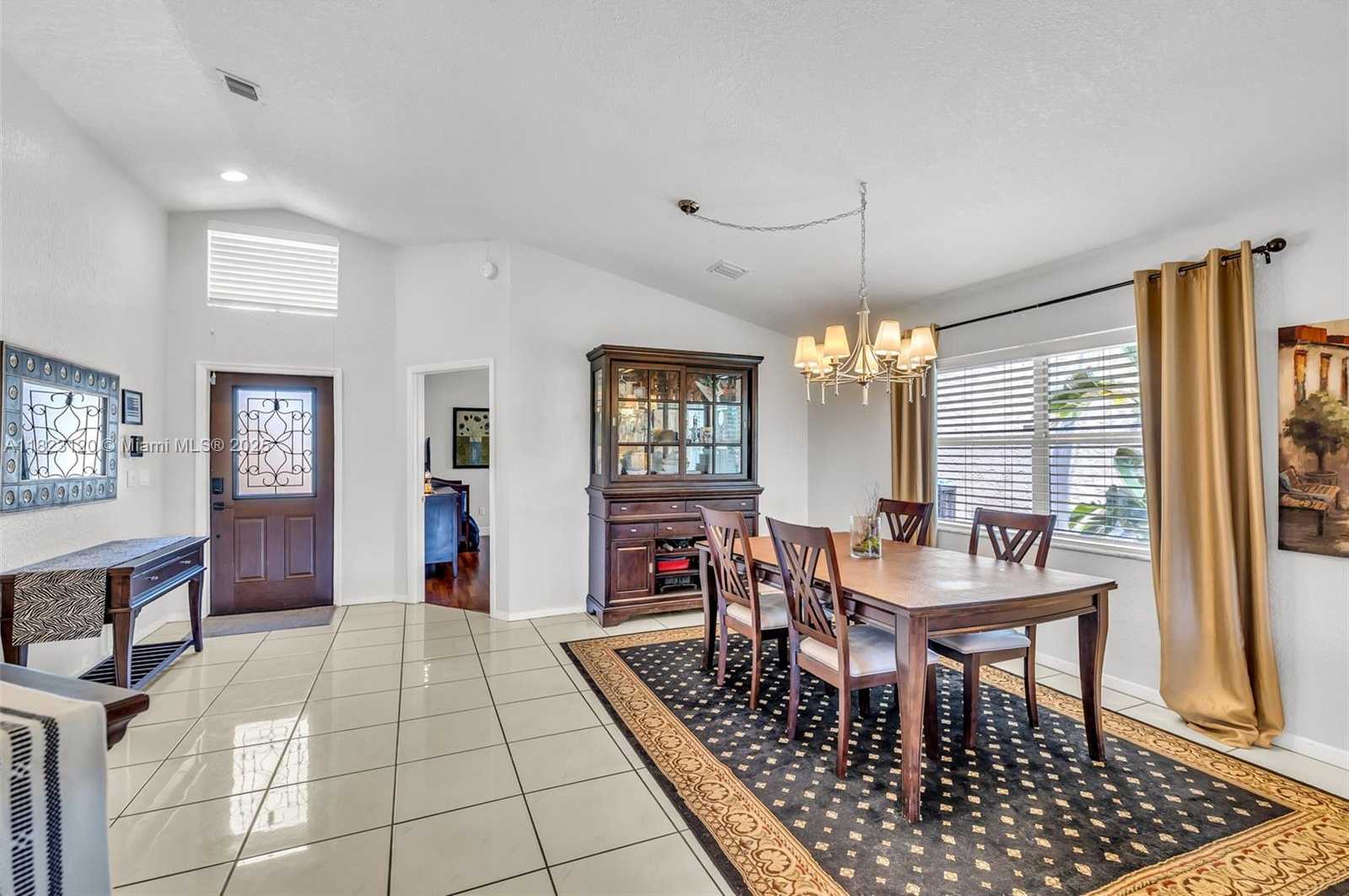 Small Image of 16260 LA COSTA DR, Weston Number 5