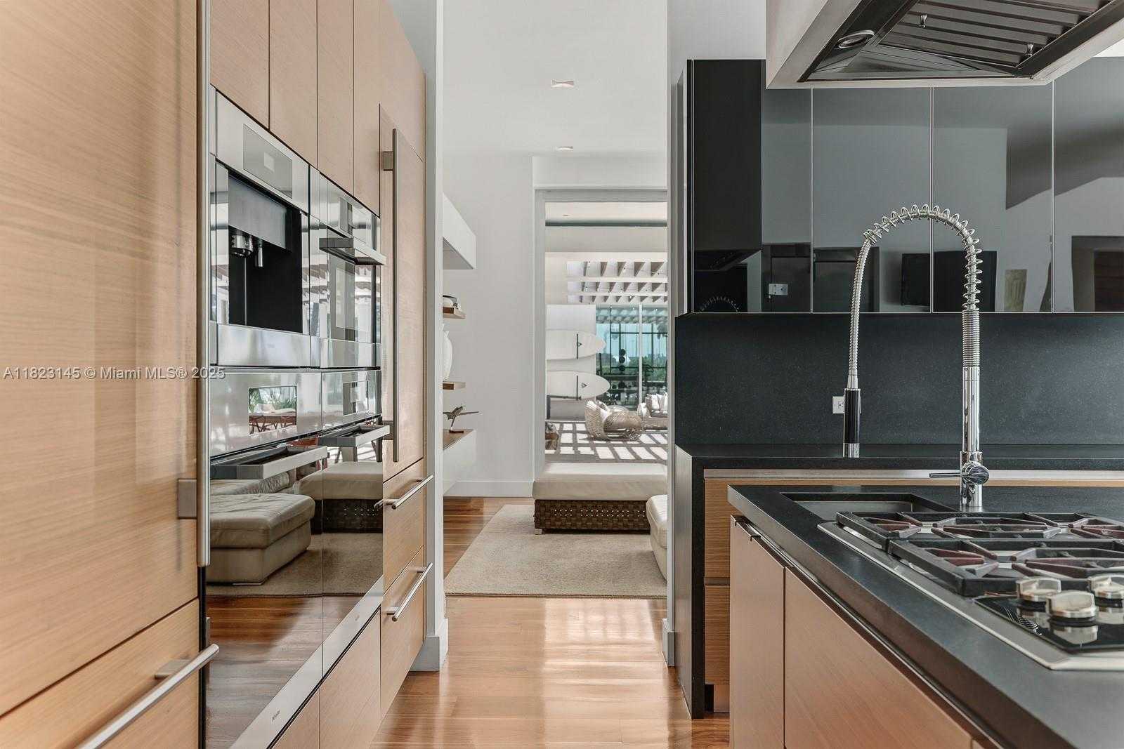 Small Image of 30 PALM AVE, Miami Beach Number 29