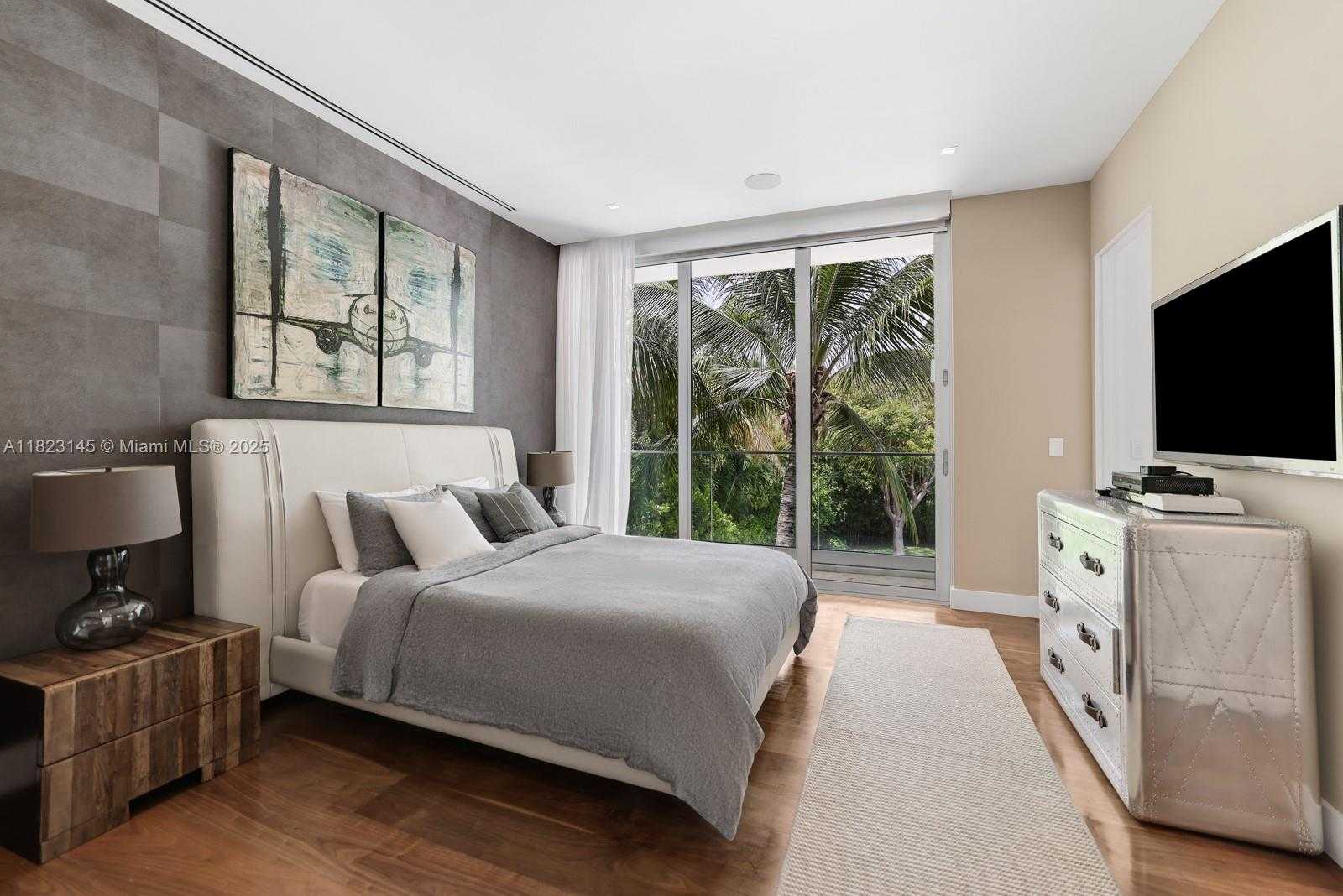 Small Image of 30 PALM AVE, Miami Beach Number 45