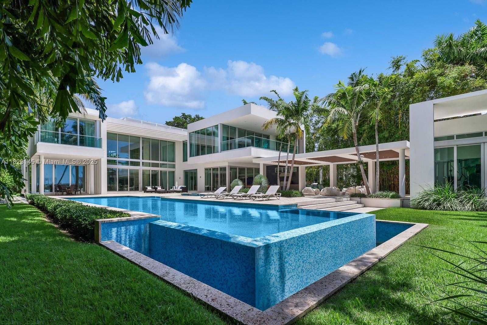 Small Image of 30 PALM AVE, Miami Beach Number 65