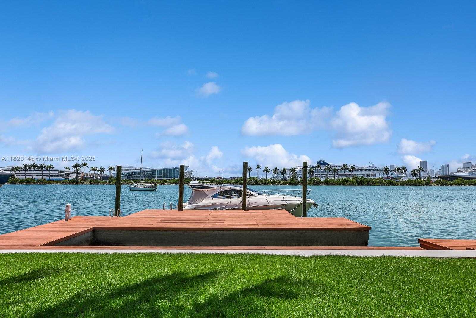Small Image of 30 PALM AVE, Miami Beach Number 71