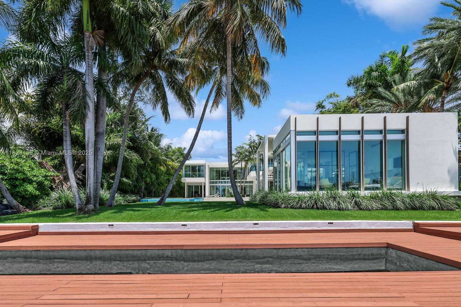 Small Image of 30 PALM AVE, Miami Beach Number 72