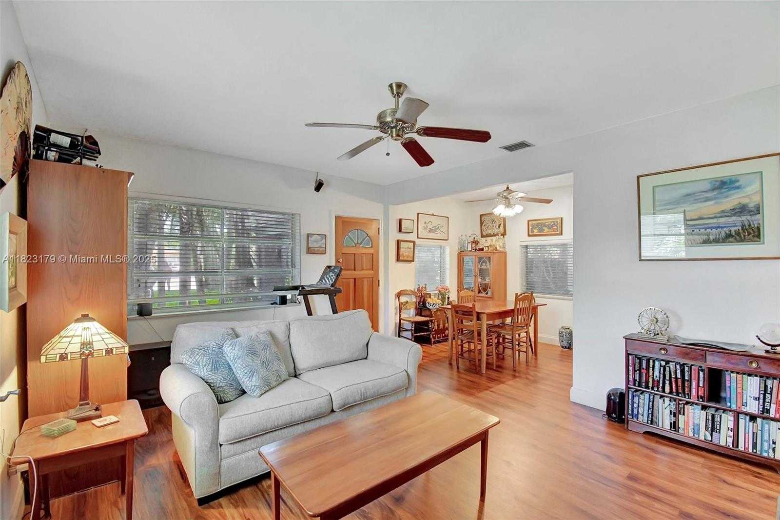Small Image of 1991 NORTH EAST 178TH ST, North Miami Beach Number 13