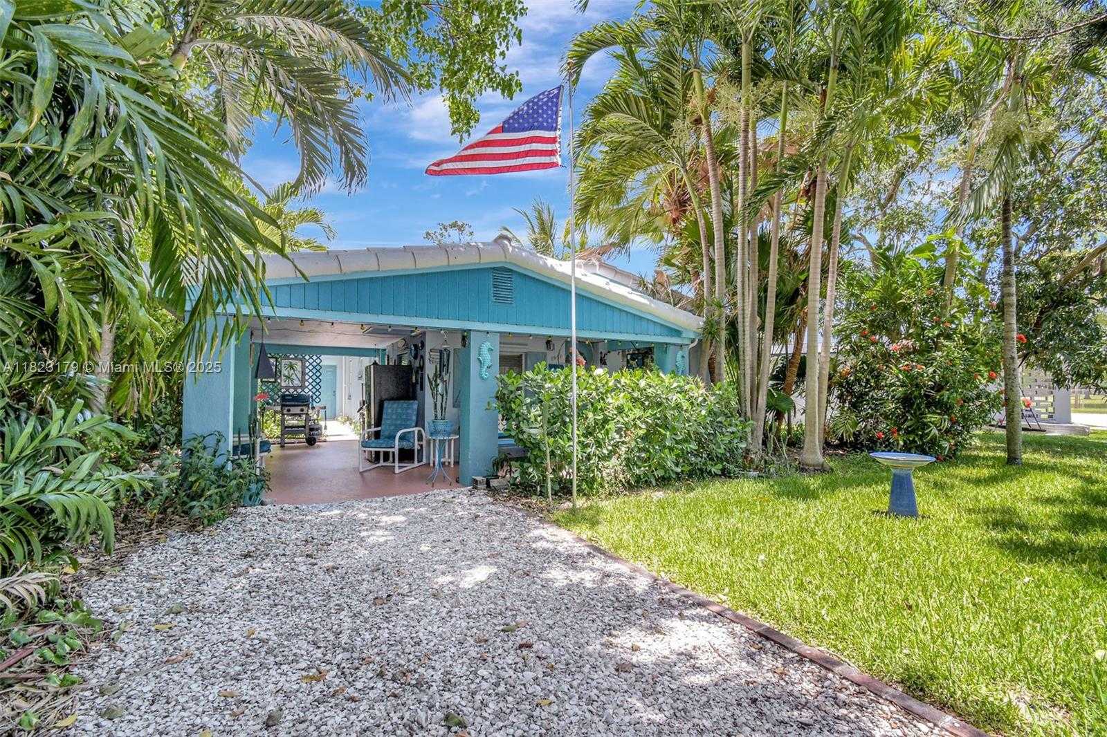 Small Image of 1991 NORTH EAST 178TH ST, North Miami Beach Number 2