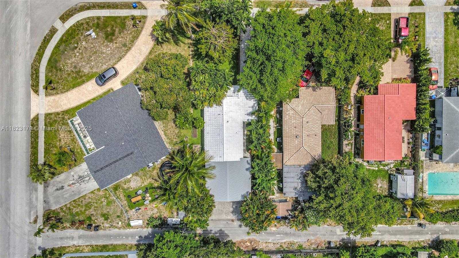 Small Image of 1991 NORTH EAST 178TH ST, North Miami Beach Number 50