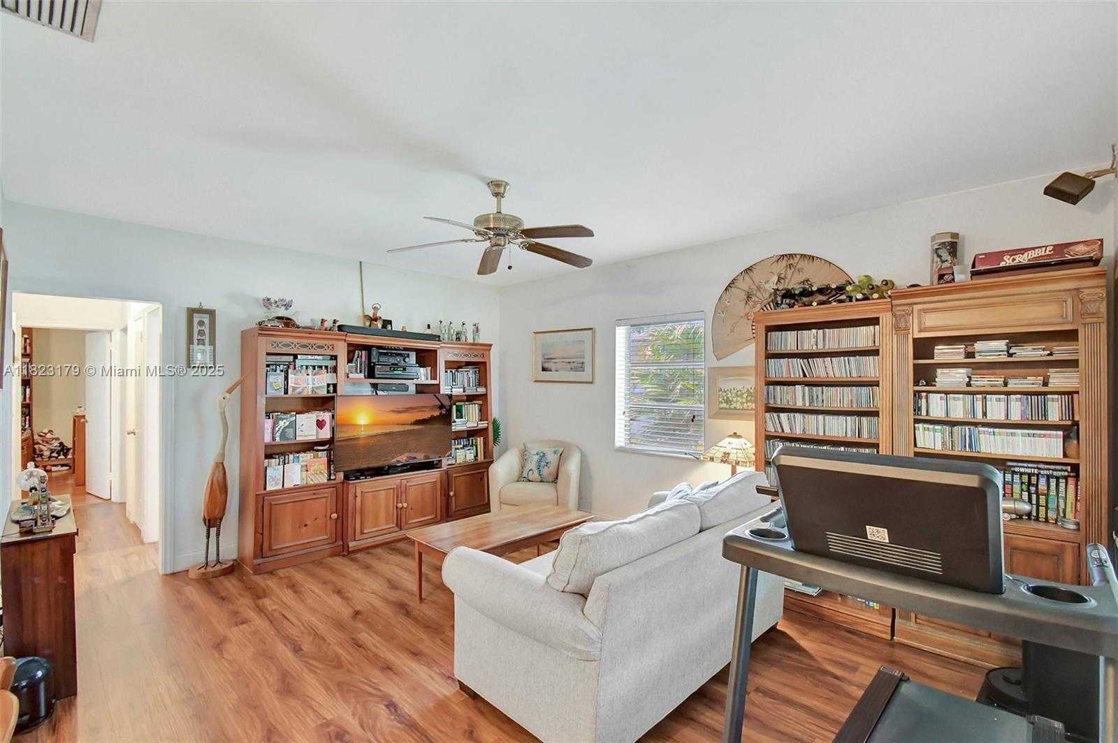 Small Image of 1991 NORTH EAST 178TH ST, North Miami Beach Number 9