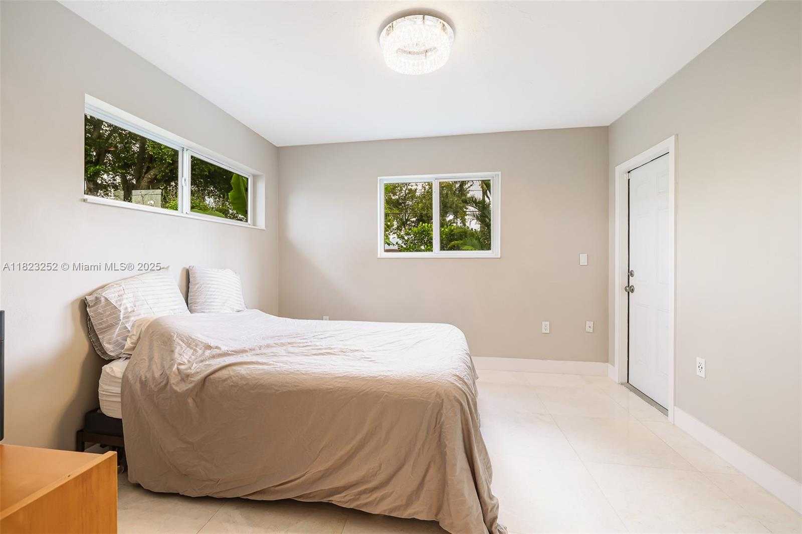 Small Image of 8600 SOUTH WEST 125TH TER, Miami Number 17