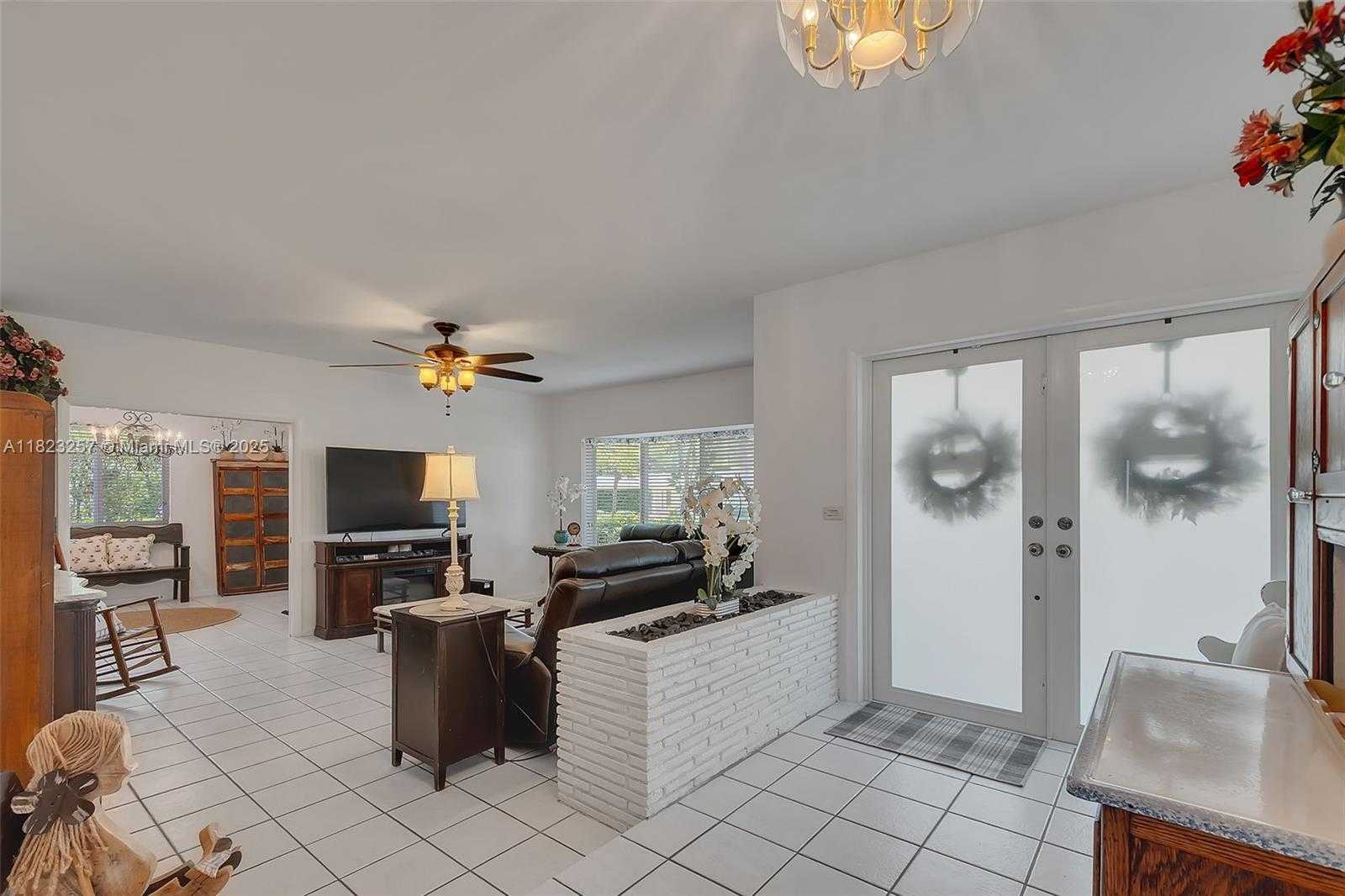 Small Image of 7340 SOUTH WEST 123RD TER, Pinecrest Number 3