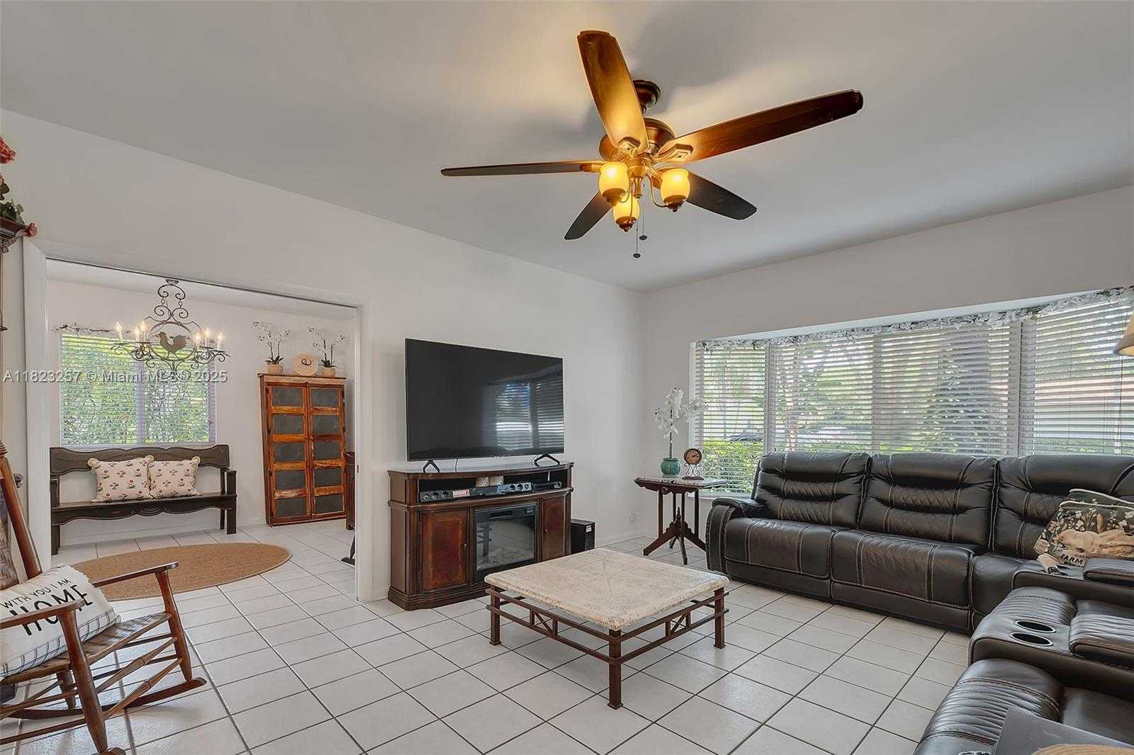 Small Image of 7340 SOUTH WEST 123RD TER, Pinecrest Number 5